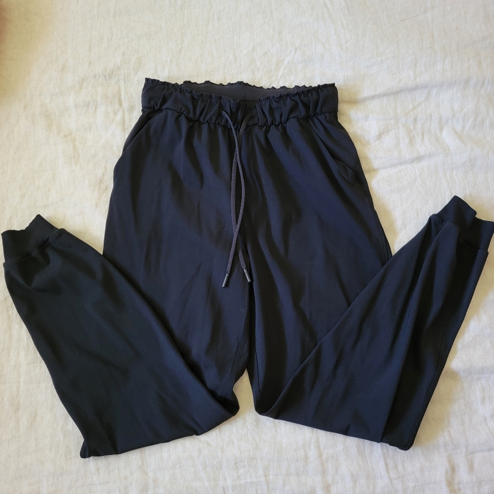 Lululemon Women's Black Joggers